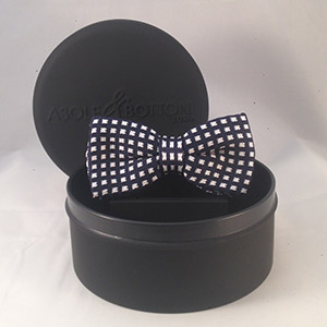 Set Papillon A Pois E Tasca Quadrata – Completo Elegante Per Uomo - copertina